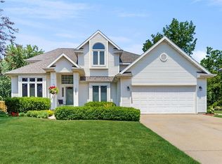 3823 Madison Ave, Bridgman, MI 49106