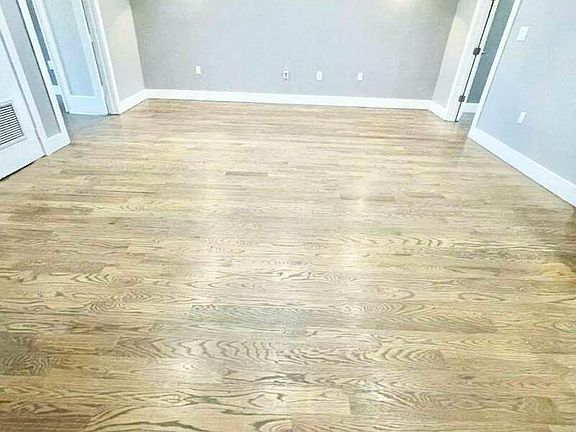 2nd image of 580 E 26th St #2C