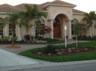 8106 Lone Tree Gln, Lakewood Ranch, FL 34202
