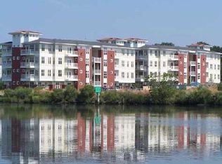 2211 Pretty Lake Ave UNIT 304, Norfolk, VA 23518