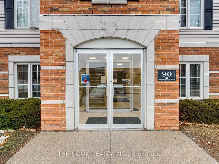 90 Aspen Springs Dr #109 — Photo 18