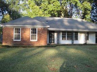 3033 Emerald St, Memphis, TN 38115