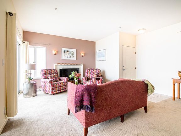 5th image of 571 Pointe Pacific Dr #3