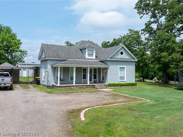115 Church St, Charleston, AR 72933