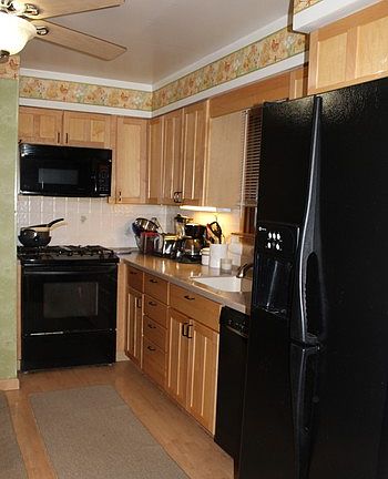 4th image of 938 Osterman Ave