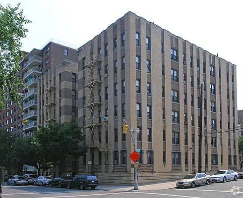 Rented by EXR Somerset LLC | media 10