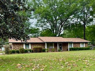 605 Milam Dr, Conway, AR 72032
