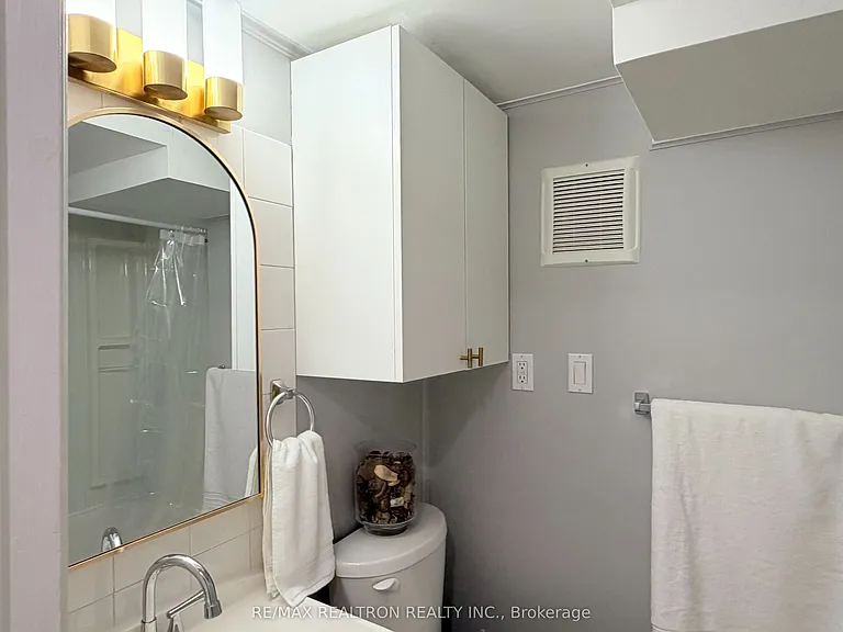 39 Davis Rd #BSMNT — Photo 10