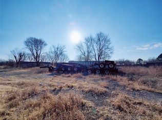 28002 E Admiral Pl, Catoosa, OK 74015