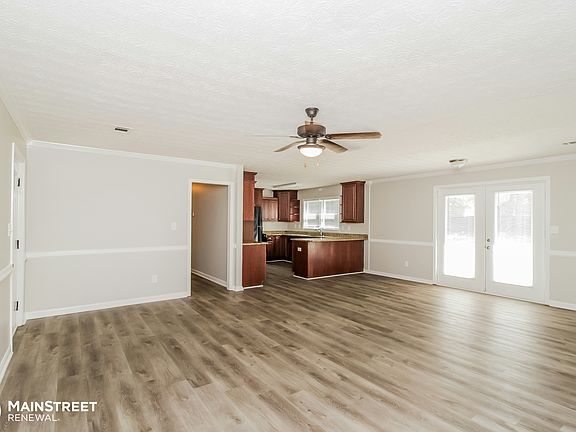 Living Room/Dining Room
