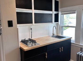 21 N Main Ave APT 5, Albany, NY 12203