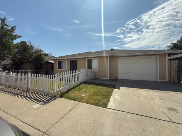 124 Colony Ln, Merced, CA 95340