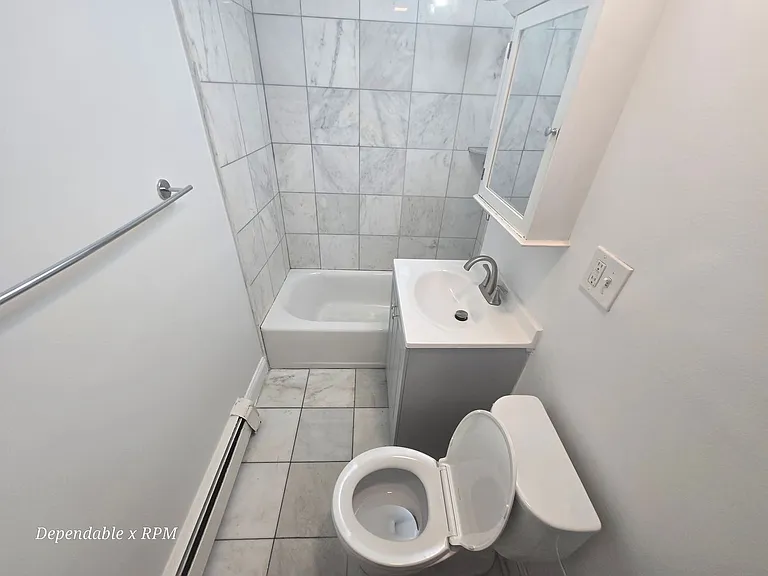 86 Charles Street — Photo 9