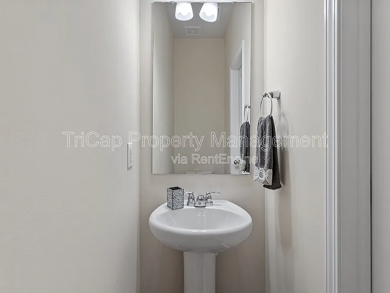 416 Glen Clova Dr — Photo 25