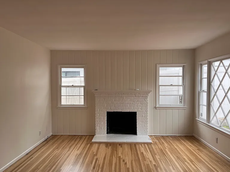 1304 Walnut Ave — Photo 2