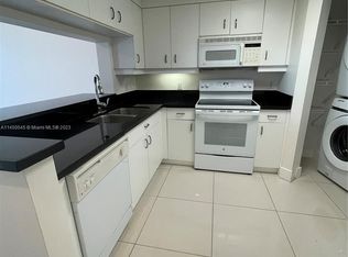 701 Brickell Key Blvd APT 701, Miami, FL 33131