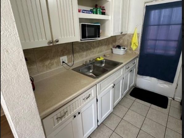 aurora-colorado-2123093481 picture