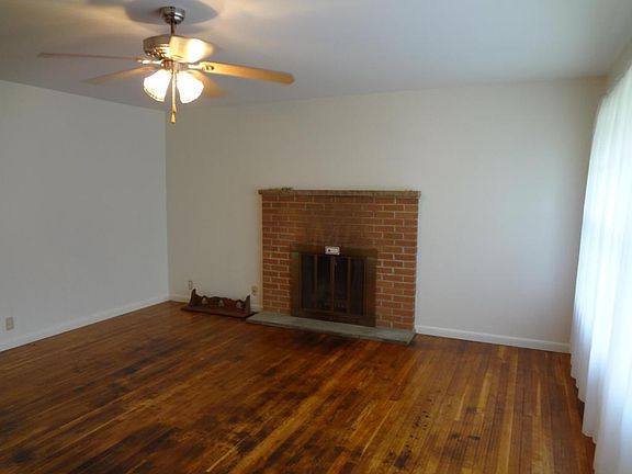 5th image of 574 King Ave