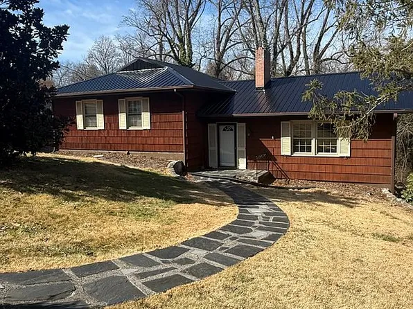 103 Sherwood St, Elizabethton, TN 37643