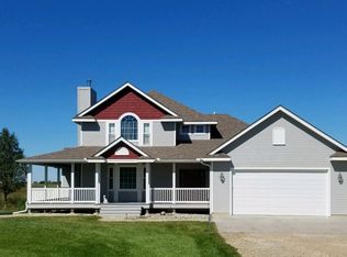 10423 Glacier Rd, Topeka, KS 66615