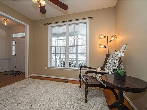 5th image of 4932 Saddleridge Ct