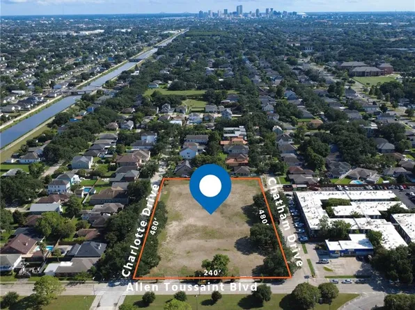 6101 Chatham Dr, New Orleans, LA 70122