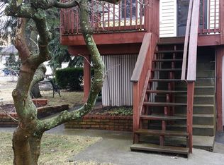 4678 Brownsville Rd, Pittsburgh, PA 15236