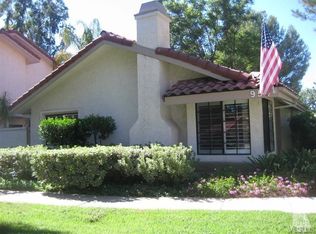 954 Thistlegate Rd, Oak Park, CA 91377