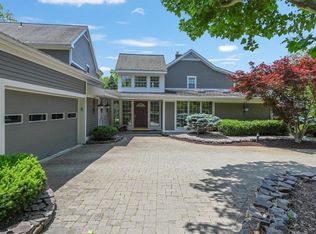 110 Canterbury Dr, Newburgh, NY 12550