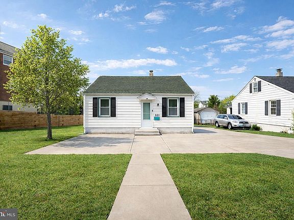 2nd image of 321 Trappe Rd