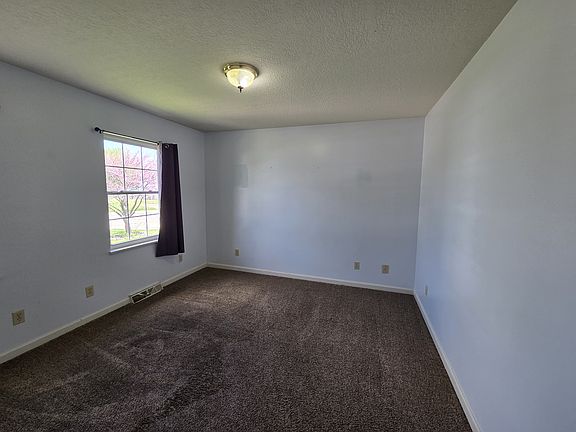 5th image of 1676 Ridgeview Ct #1676