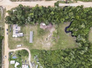 16751 Westwood Dr, Fountain, FL 32438