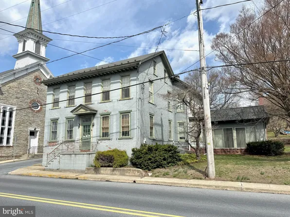 1442 Heidelberg Ave, Newmanstown, PA 17073