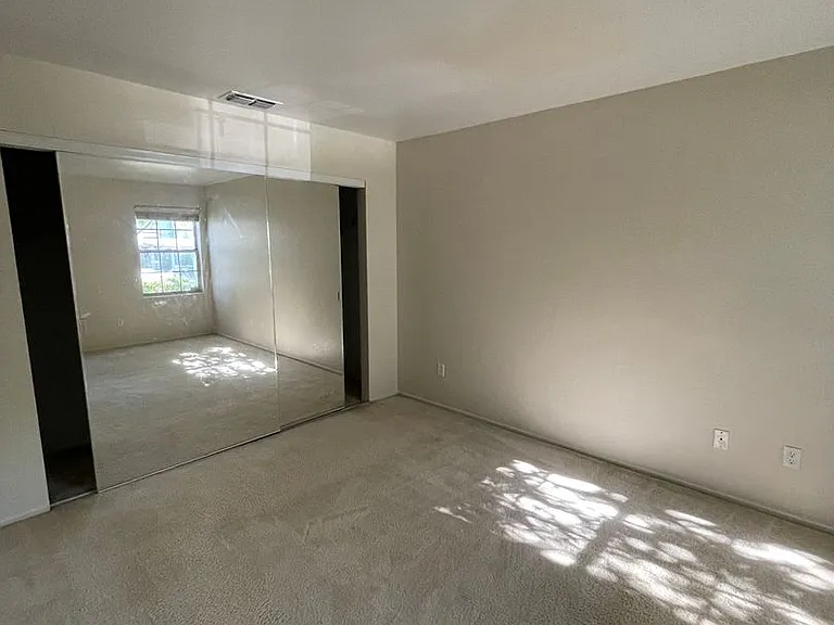 2915 N Texas St #101 — Photo 11