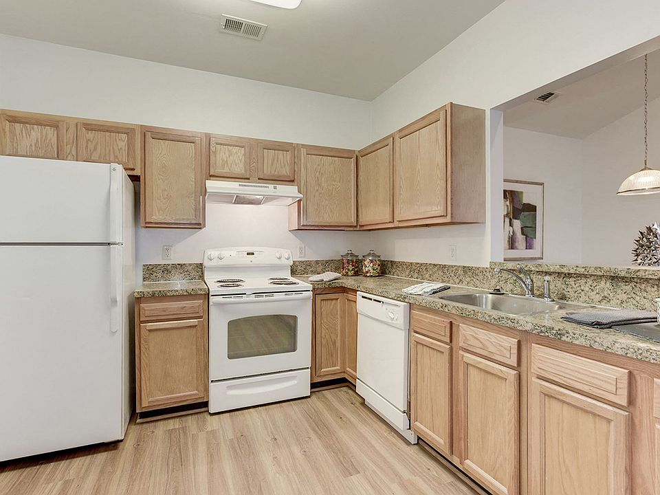 Lee Trace 15000 Hood Cir Martinsburg WV Zillow