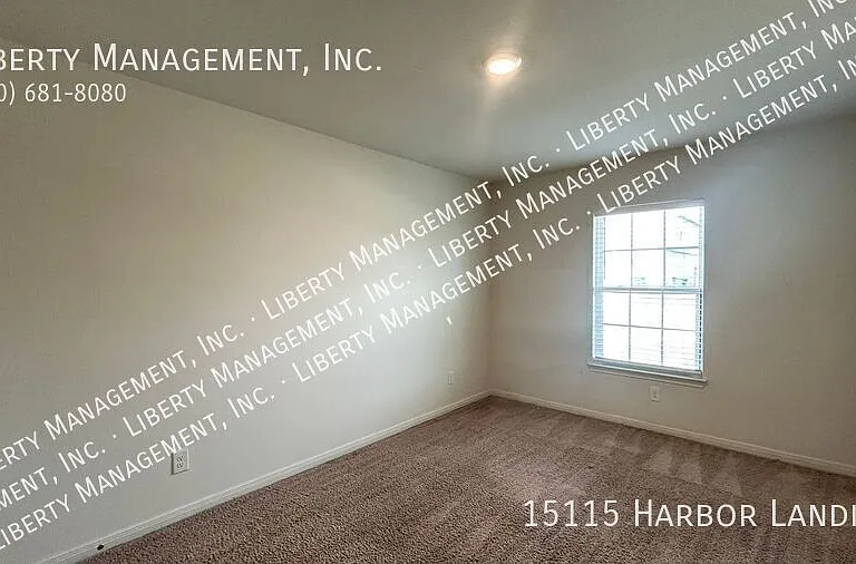 15115 Harbor Lndg — Photo 17