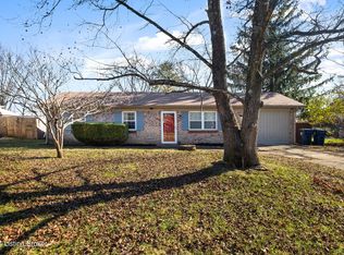 6526 Dunnlea Dr, Pewee Valley, KY 40056