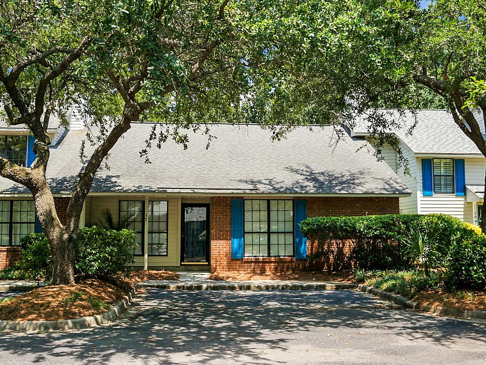 1st image of 17 Indigo Ln