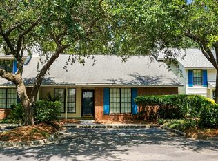 17 Indigo Ln, Goose Creek, SC 29445