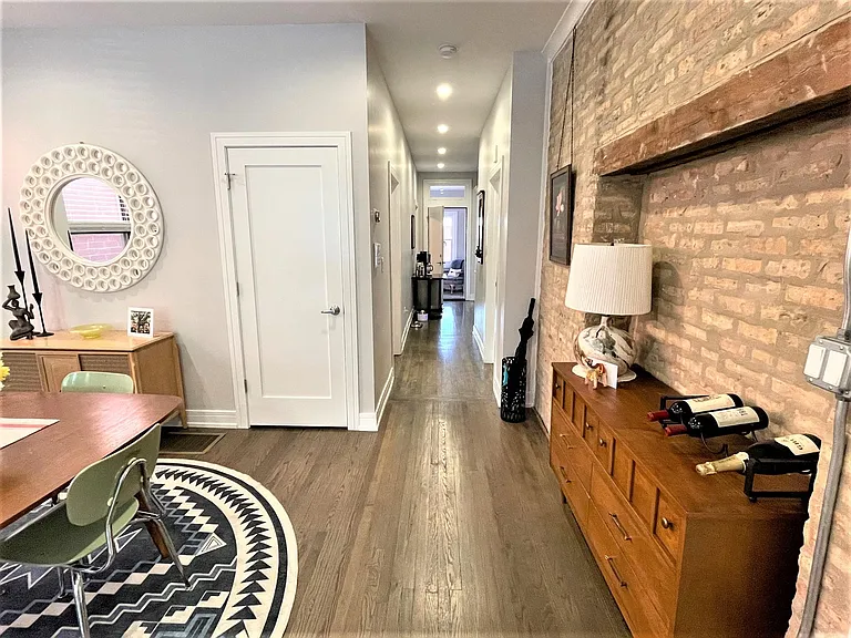 1455 W Farragut Ave #1 — Photo 6