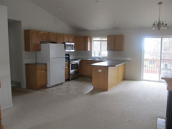2nd image of 3621 E 25th Ave