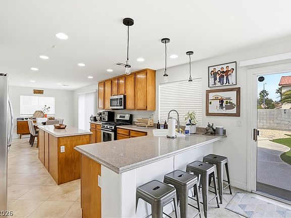 2nd image of 6316 Coyote Valley Ct