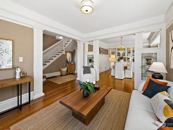 5th image of 2014 Nob Hill Avenue N