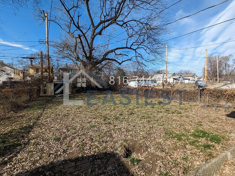 142 N Belmont Blvd — Photo 20