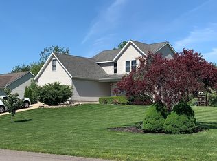 1555 Fetke Dr, Saint Joseph, MI