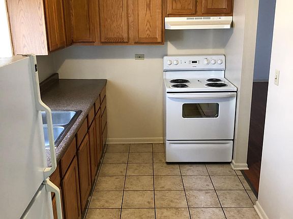 4th image of 1409 Ashland Ave #8