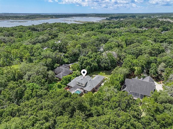 3rd image of 96075 High Pointe Dr