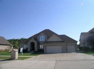 32271 Liparoto Dr, Rockwood, MI 48173