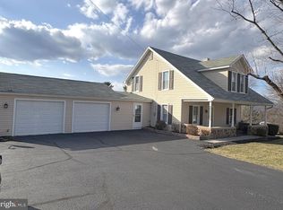 4070 Carlisle Rd, Gardners, PA 17324