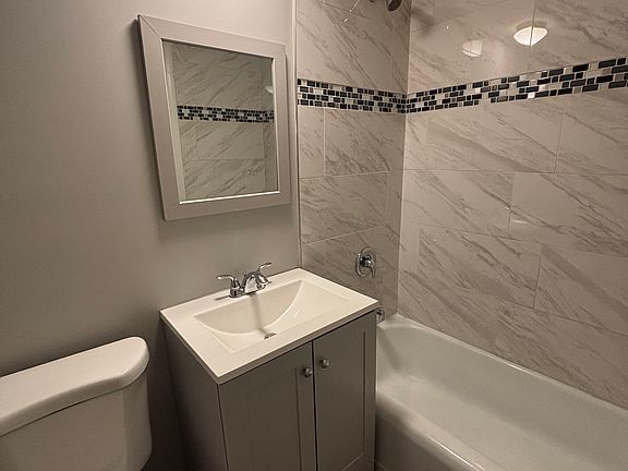 2nd image of 3331-53 Commercial Ave #819B48536